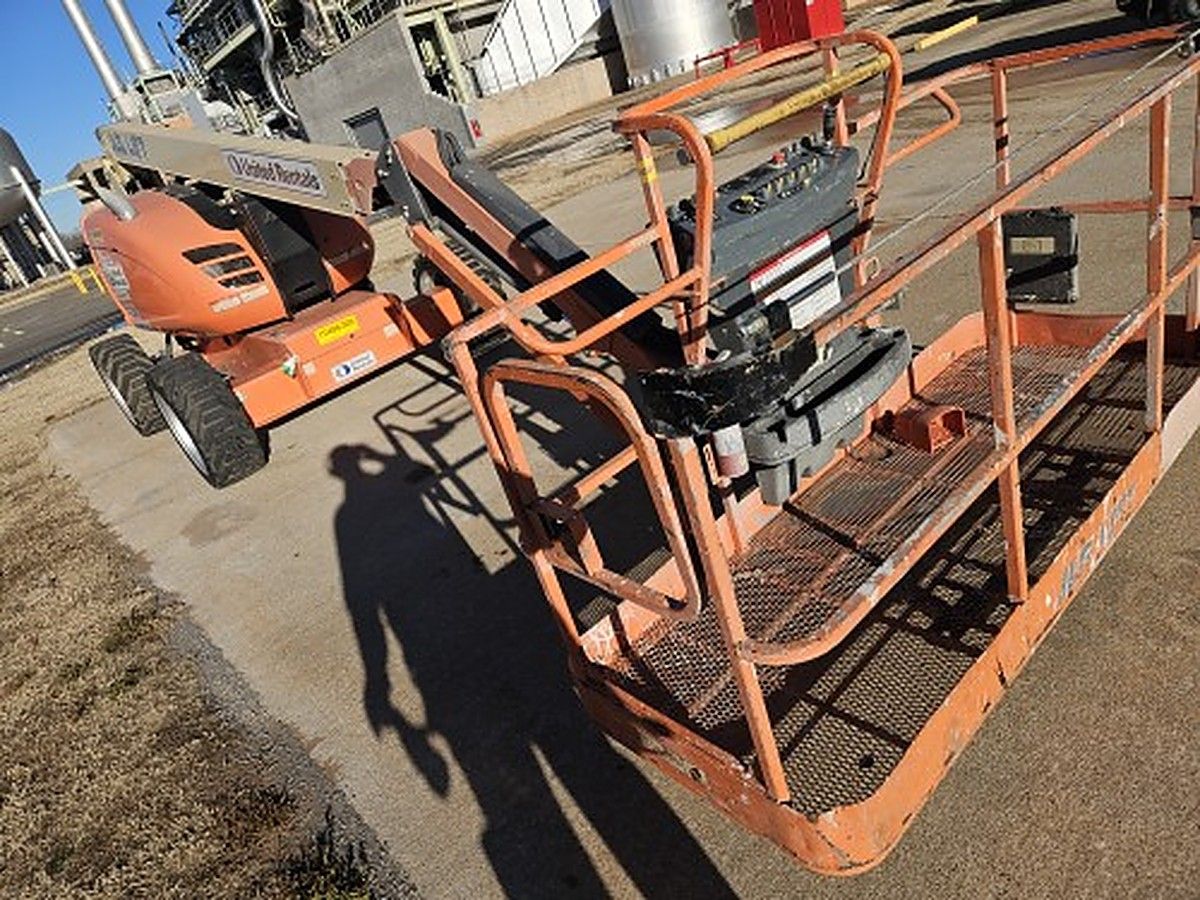 JLG 600AJ photo 4