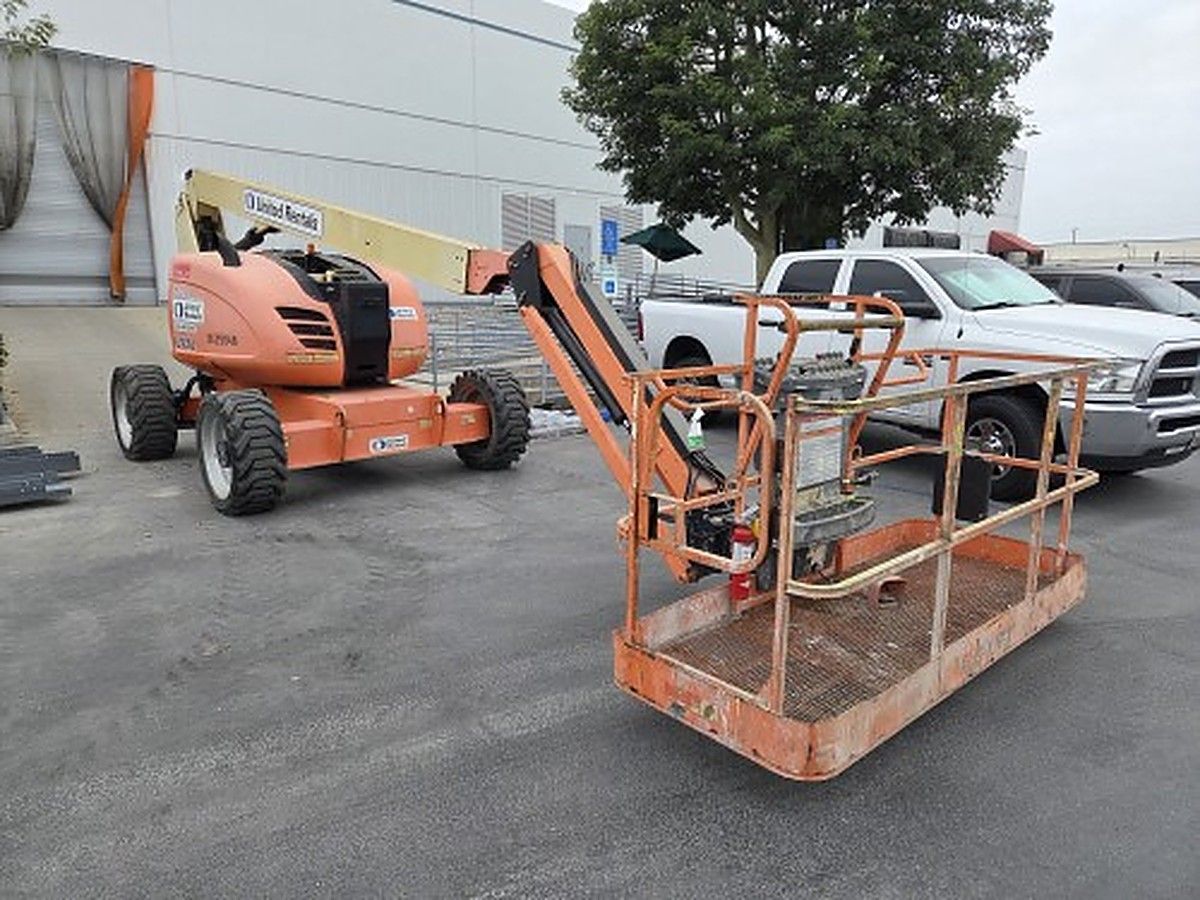 JLG 600AJ photo 4