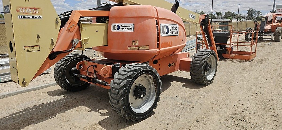 JLG 600AJ photo 11