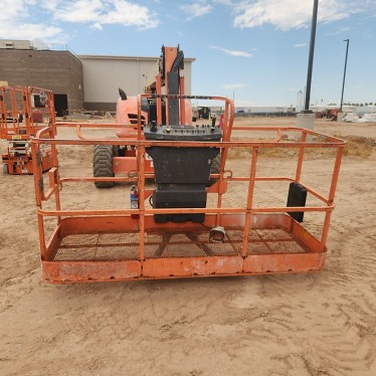 JLG 600AJ photo 5