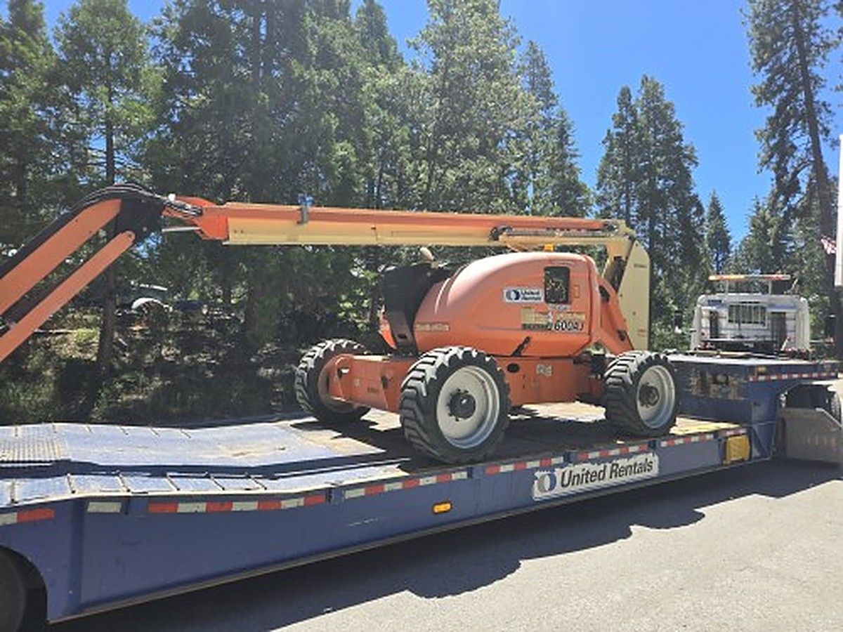 JLG 600AJ photo 3
