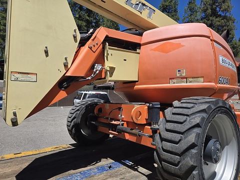 2016 JLG 600AJ Boom 60-64' Articulating