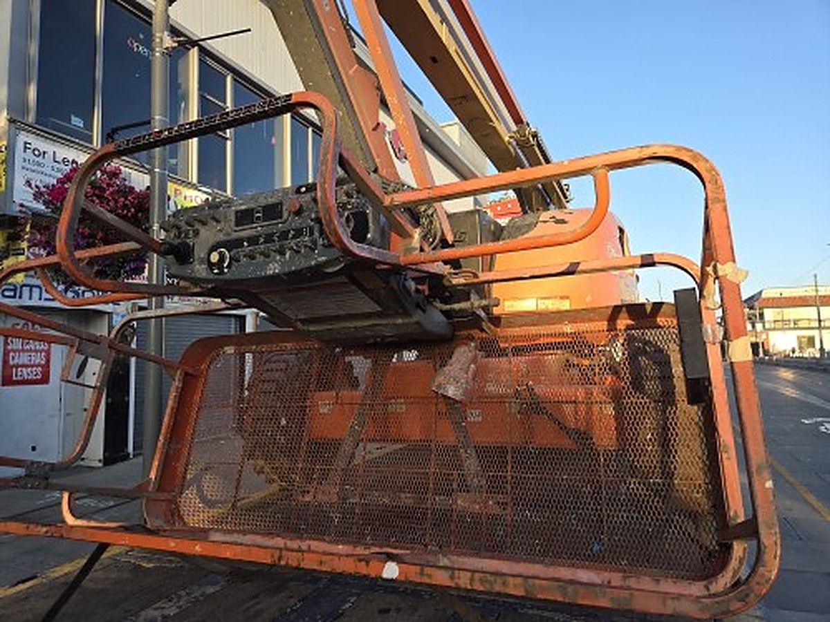 JLG 600AJ photo 4