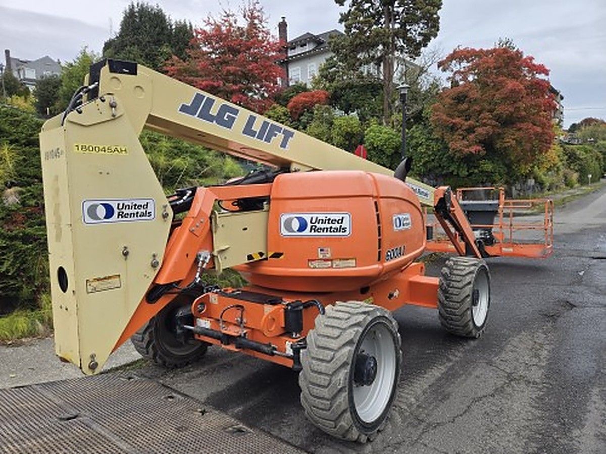 JLG 600AJ photo 2