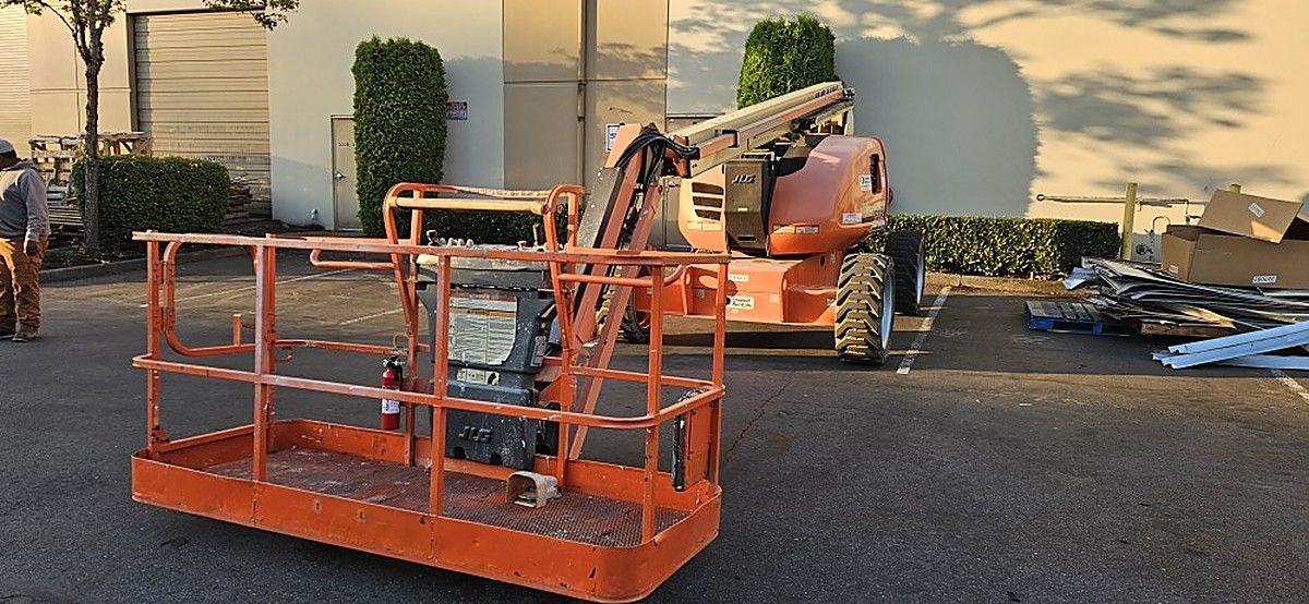 JLG 600AJ photo 2