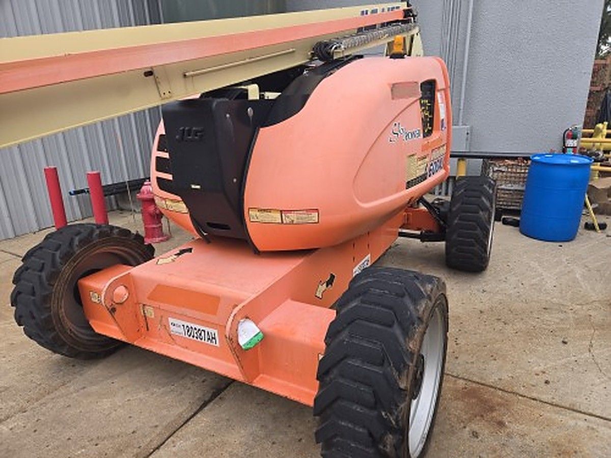 JLG 600AJ photo 3