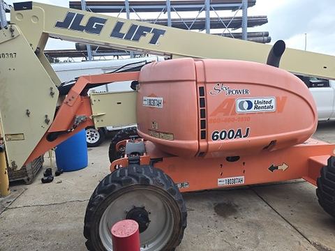 2016 JLG 600AJ Boom 60-64' Articulating