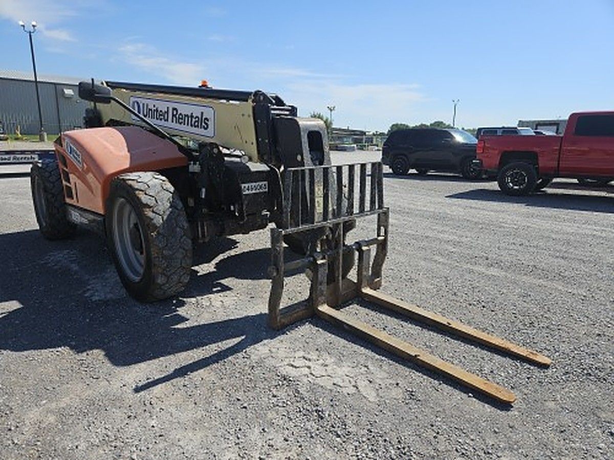 JLG 642 photo 2
