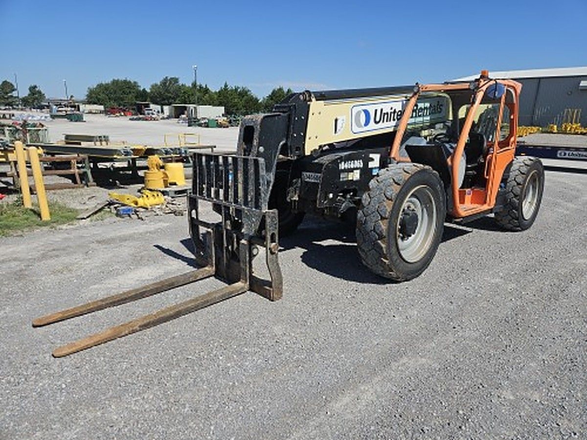 JLG 642 photo 3