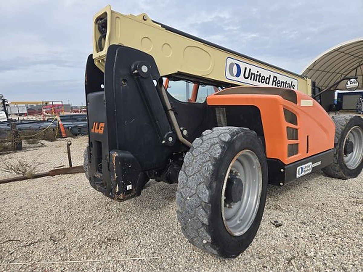 JLG 642 photo 5