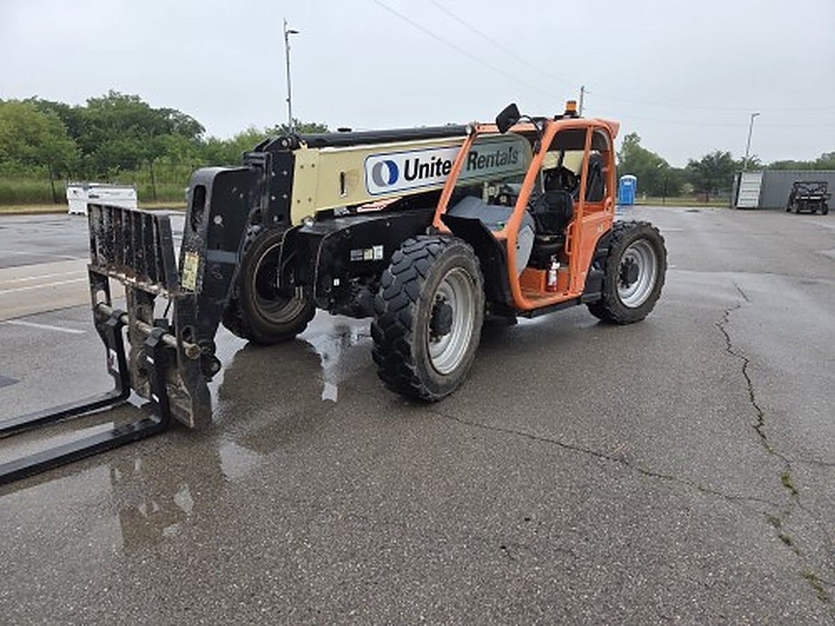 JLG 642 photo 4