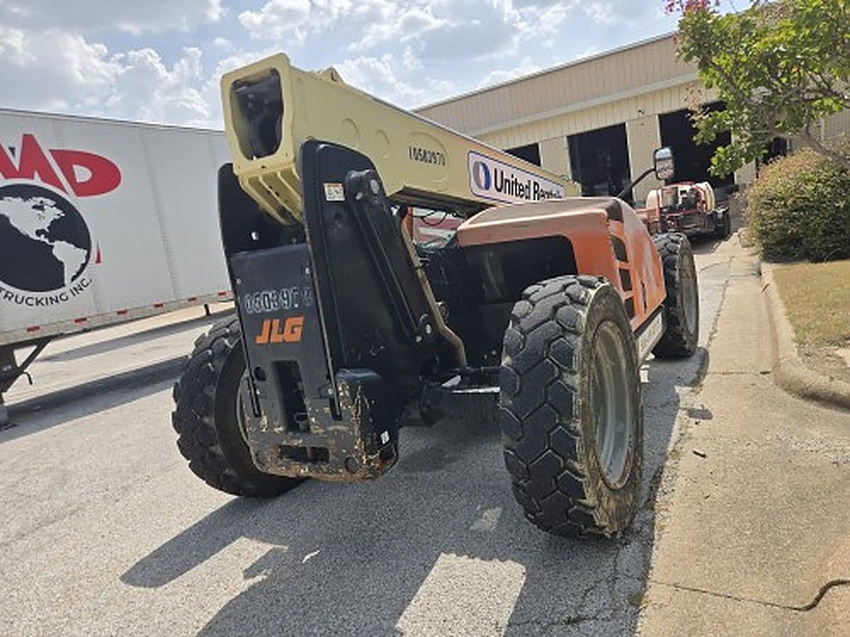 JLG 642 photo 2