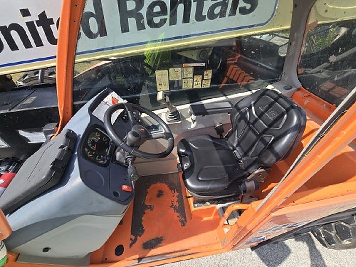 JLG 642 photo 6