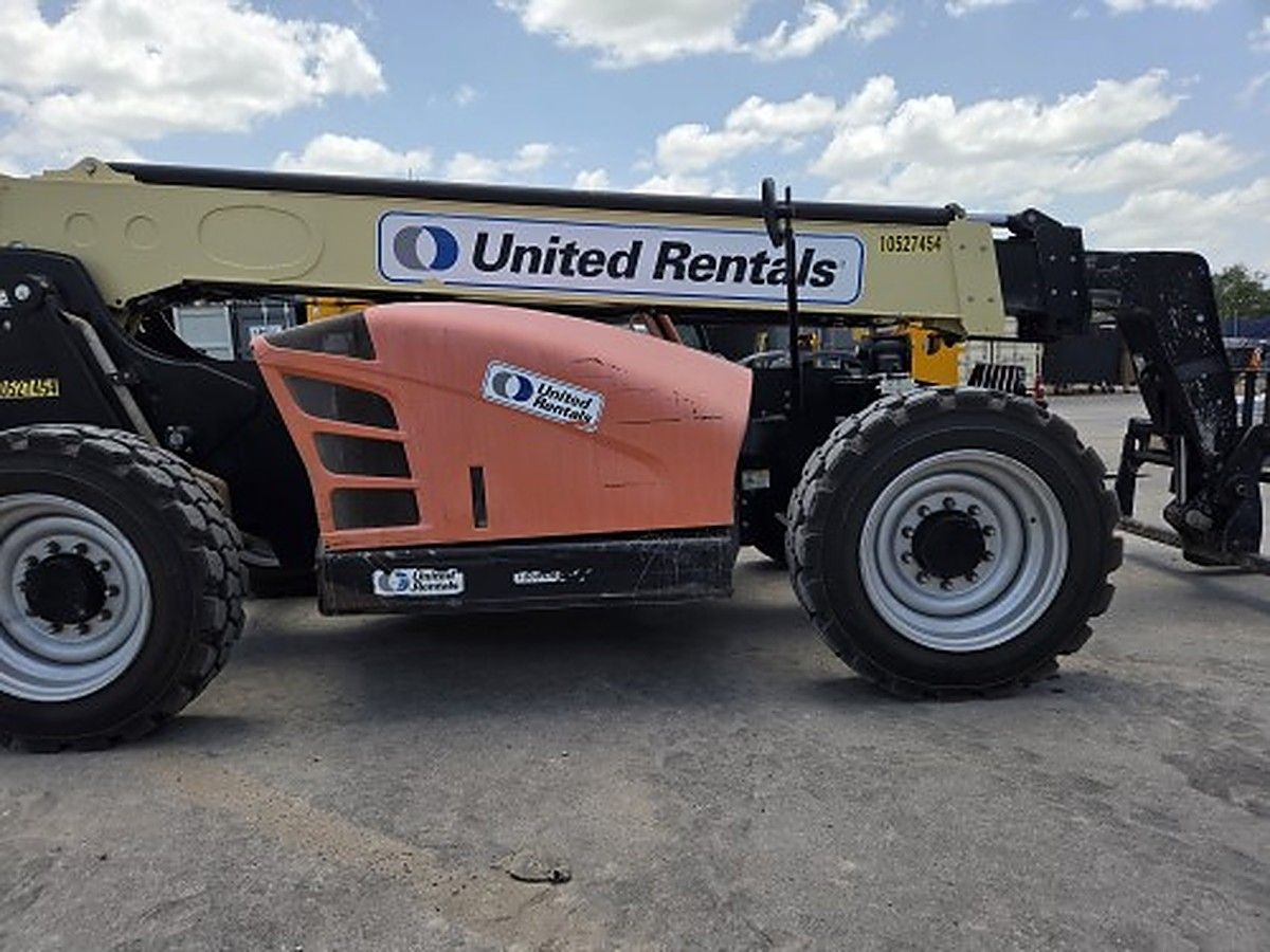 JLG 642 photo 2