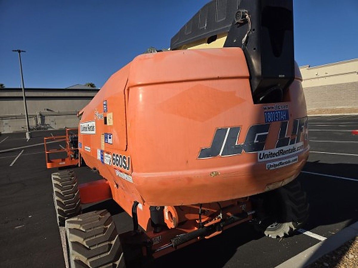 JLG 660SJ photo 13