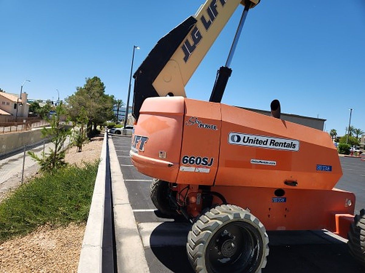 JLG 660SJ photo 5