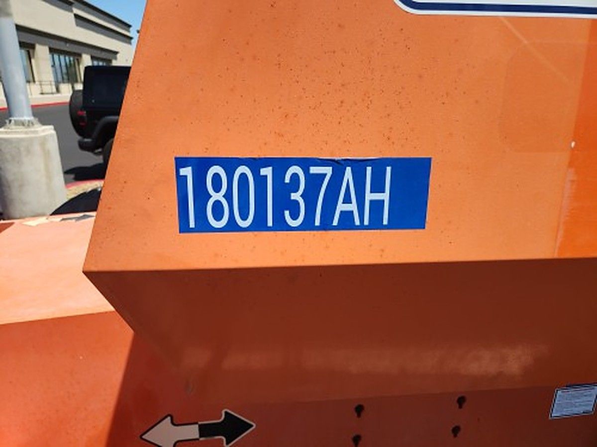 JLG 660SJ photo 8