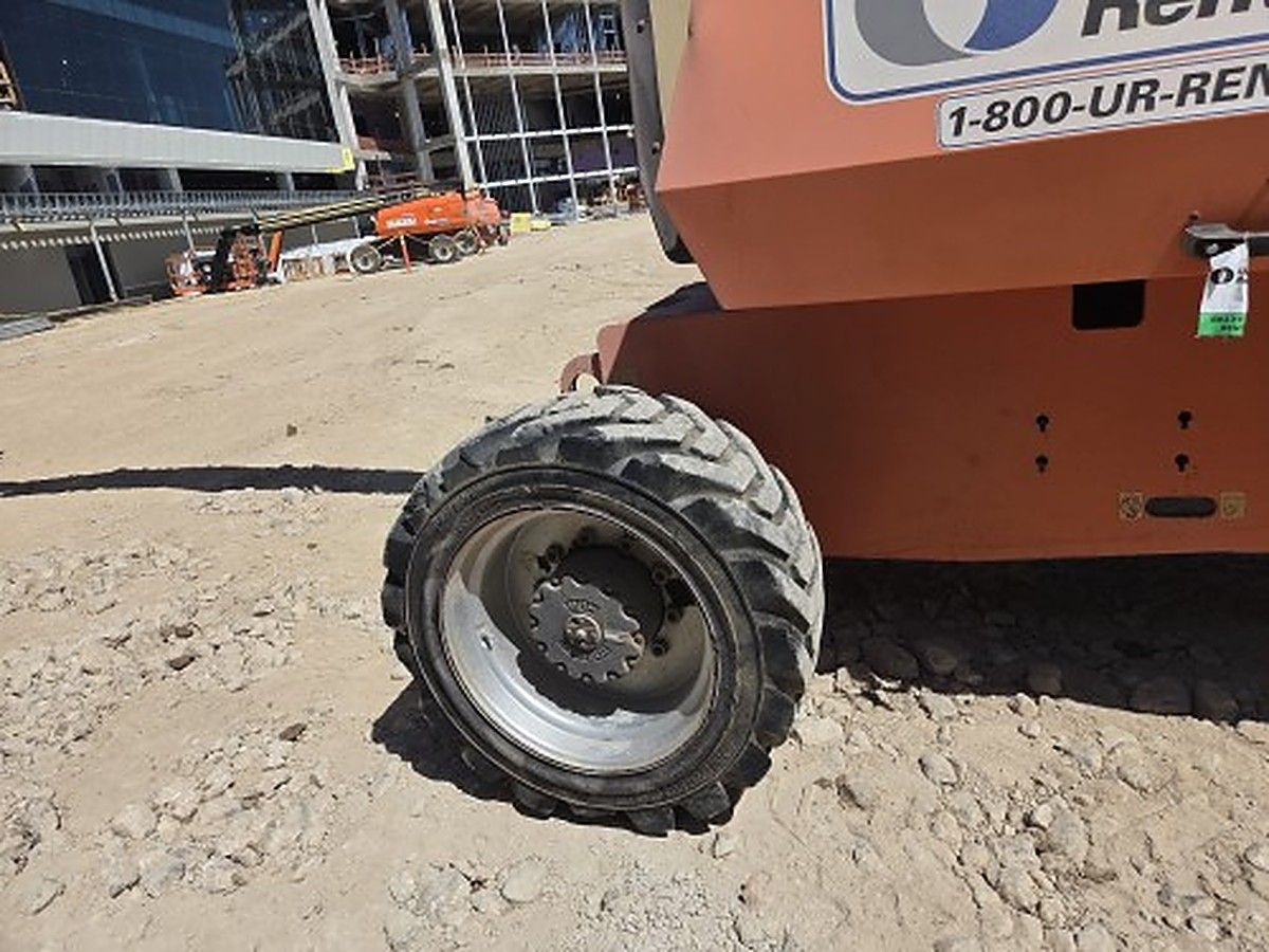 JLG 800AJ photo 6