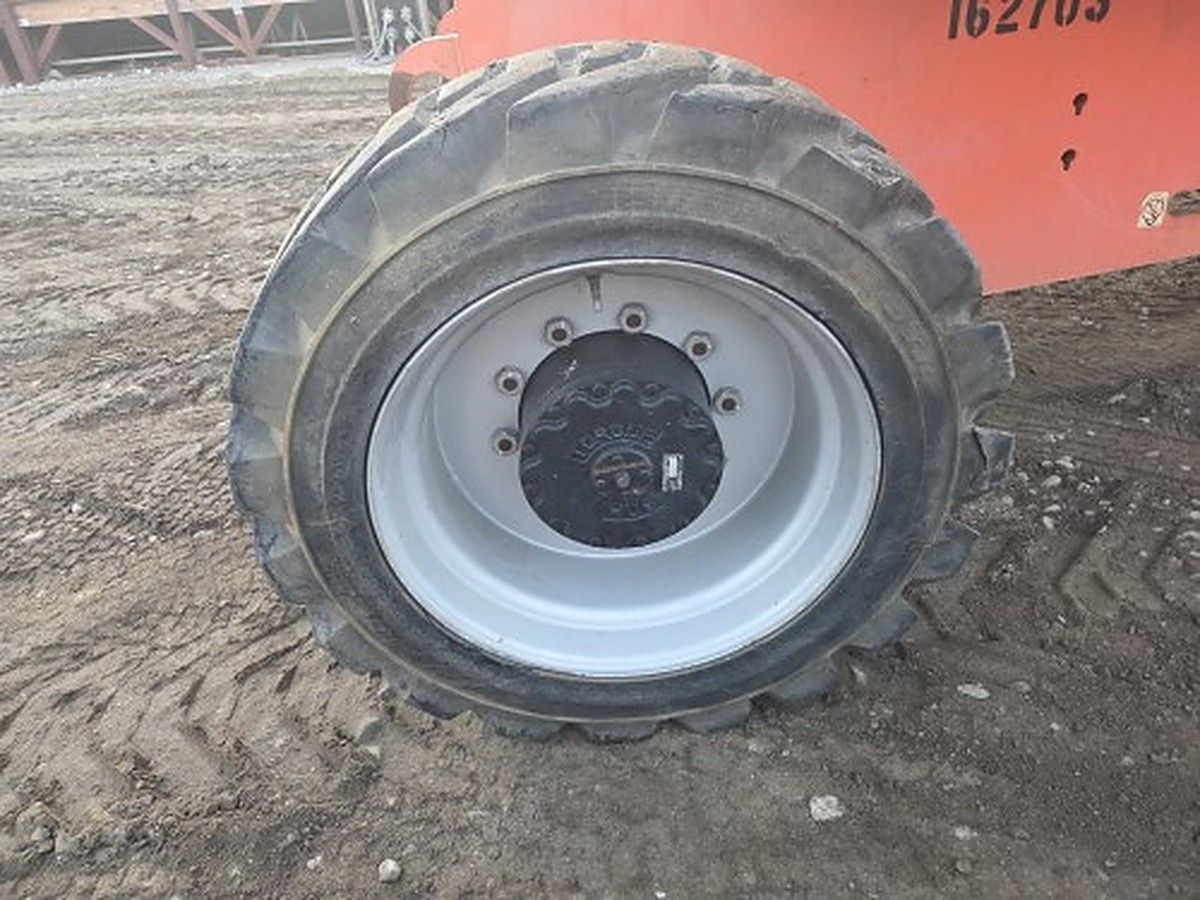 JLG 800AJ photo 12