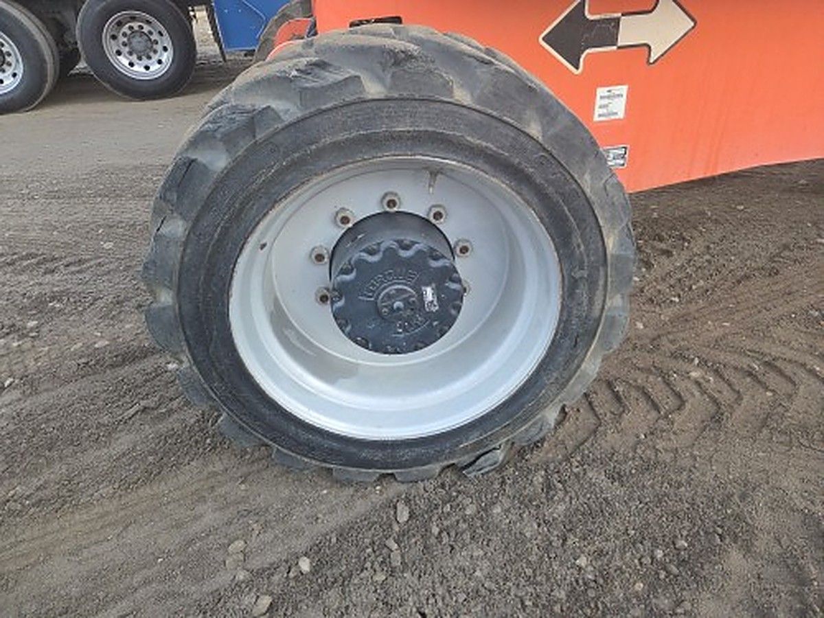 JLG 800AJ photo 17