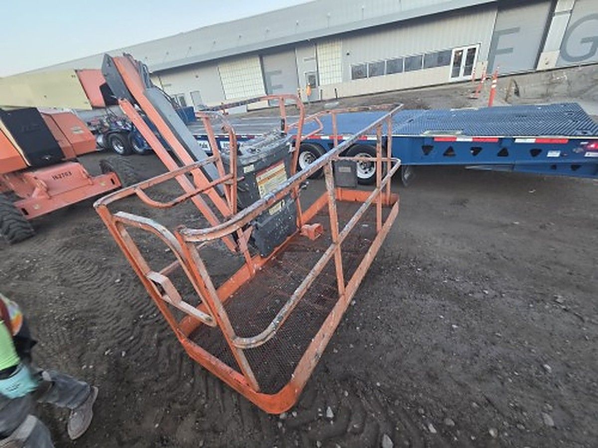 JLG 800AJ photo 5