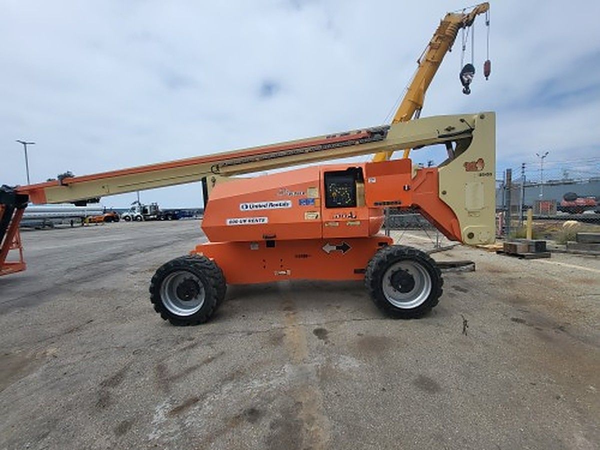 JLG 800AJ photo 2