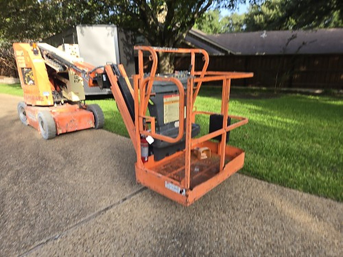 2016 JLG E300AJP for sale in Las Vegas, NV