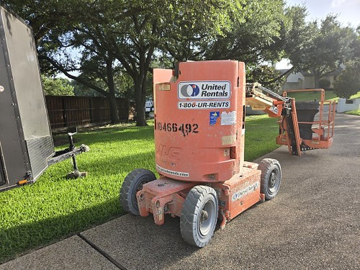 JLG E300AJP photo 3