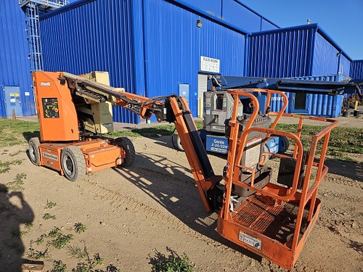 JLG E300AJP photo 6
