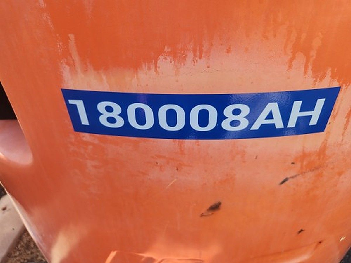JLG E300AJP photo 11