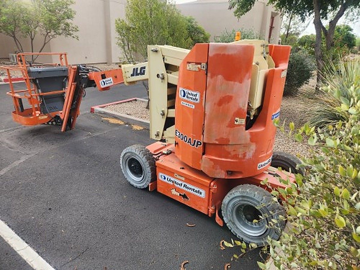 JLG E300AJP photo 8