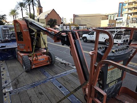 2016 JLG E300AJP Boom 30-33' Articulating Dc