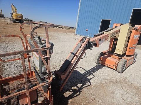 2016 JLG E300AJP Boom 30-33' Articulating Dc
