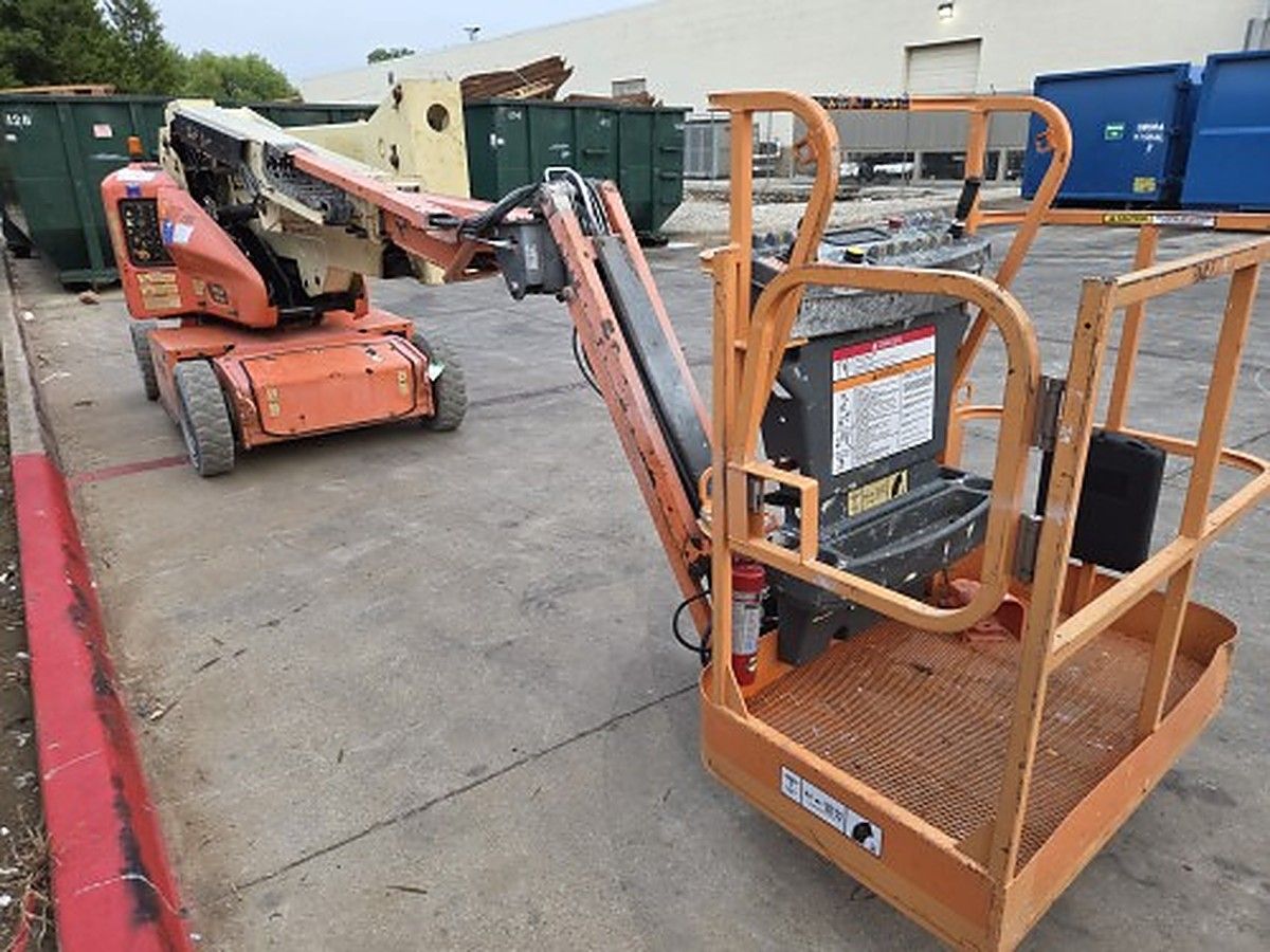 JLG E400AJPN photo 4