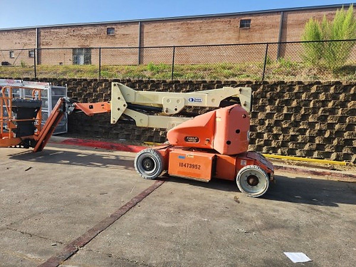 JLG E400AJPN photo 5