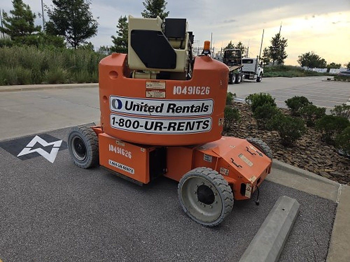 2016 JLG E400AJPN for sale in Las Vegas, NV