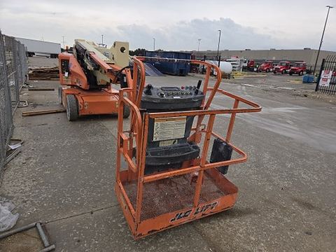 2016 JLG E400AJPN Boom 40-46' Articulating Elec Narrow