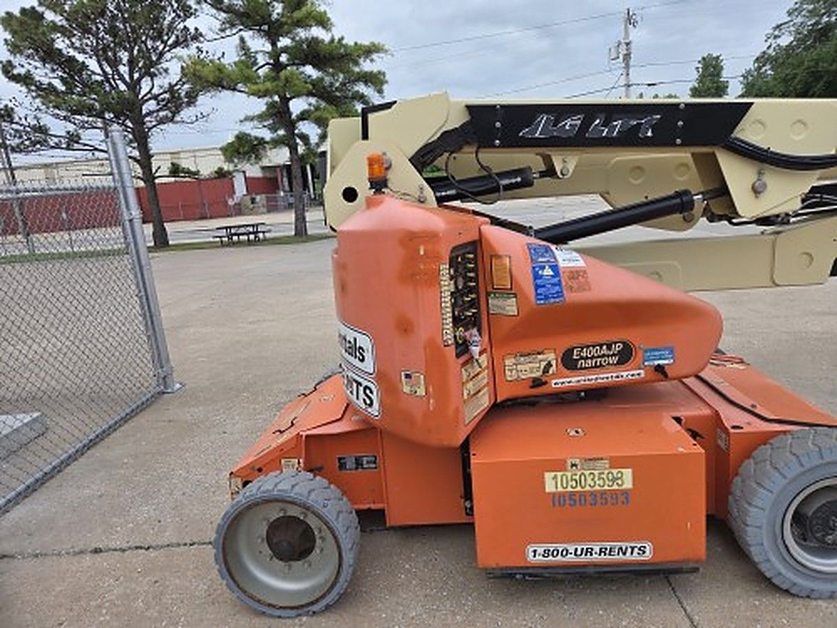 JLG E400AJPN photo 5
