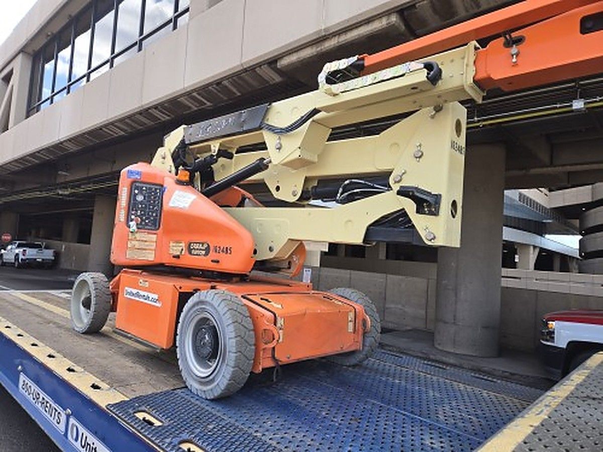 JLG E400AJPN photo 4