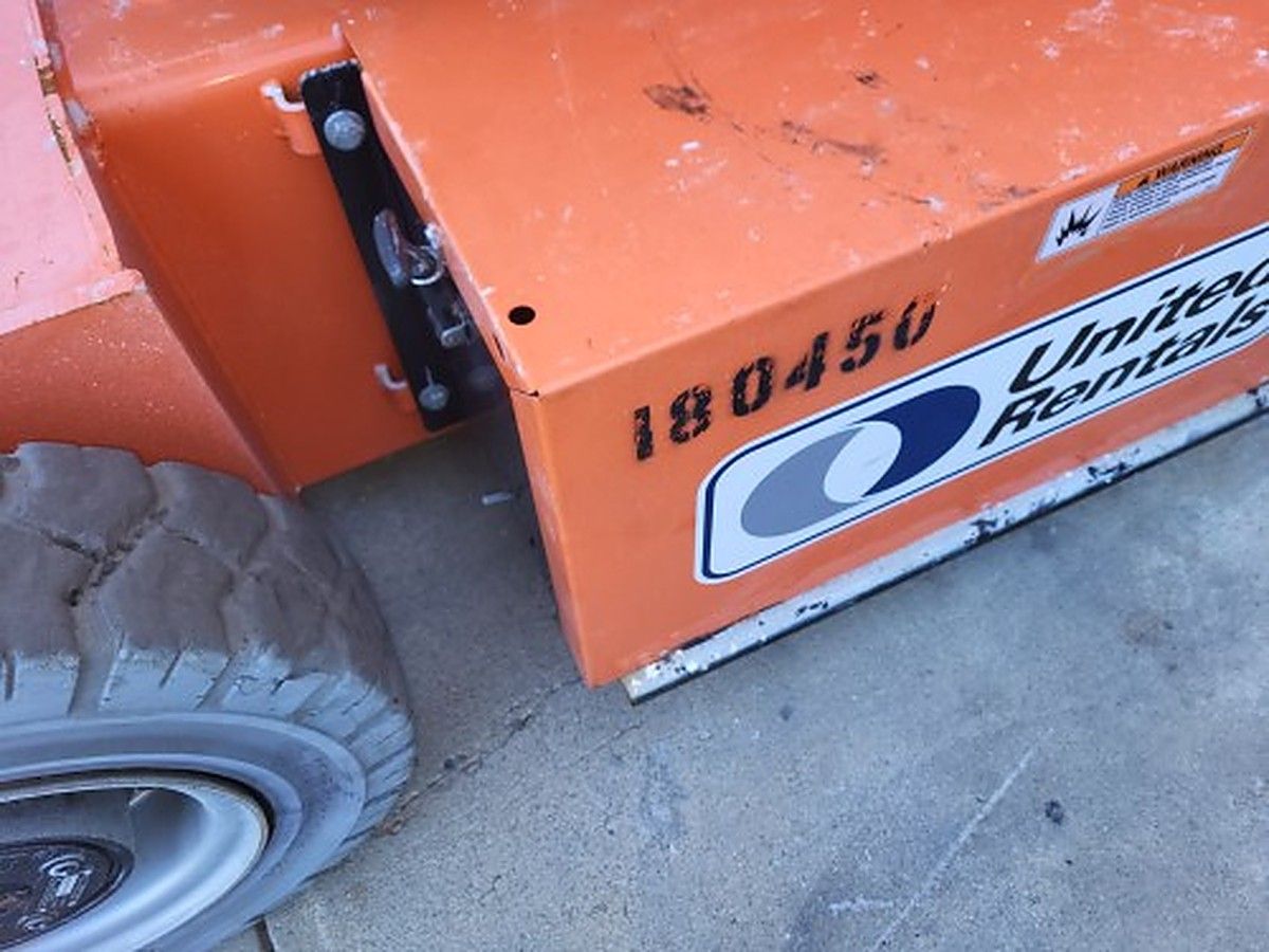 JLG E400AJPN photo 5