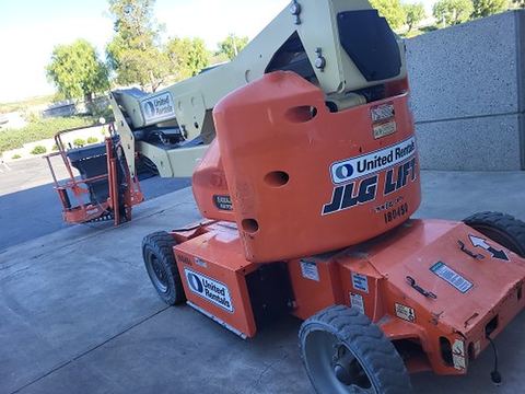 2016 JLG E400AJPN Boom 40-46' Articulating Elec Narrow