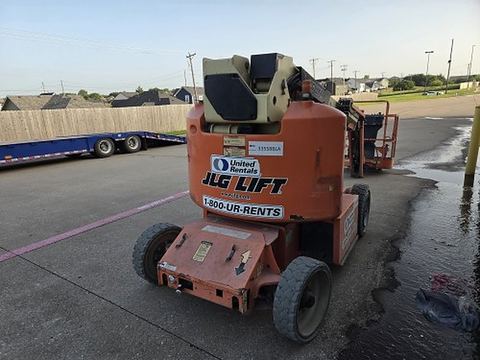 2016 JLG E400AJPN Boom 40-46' Articulating Elec Narrow