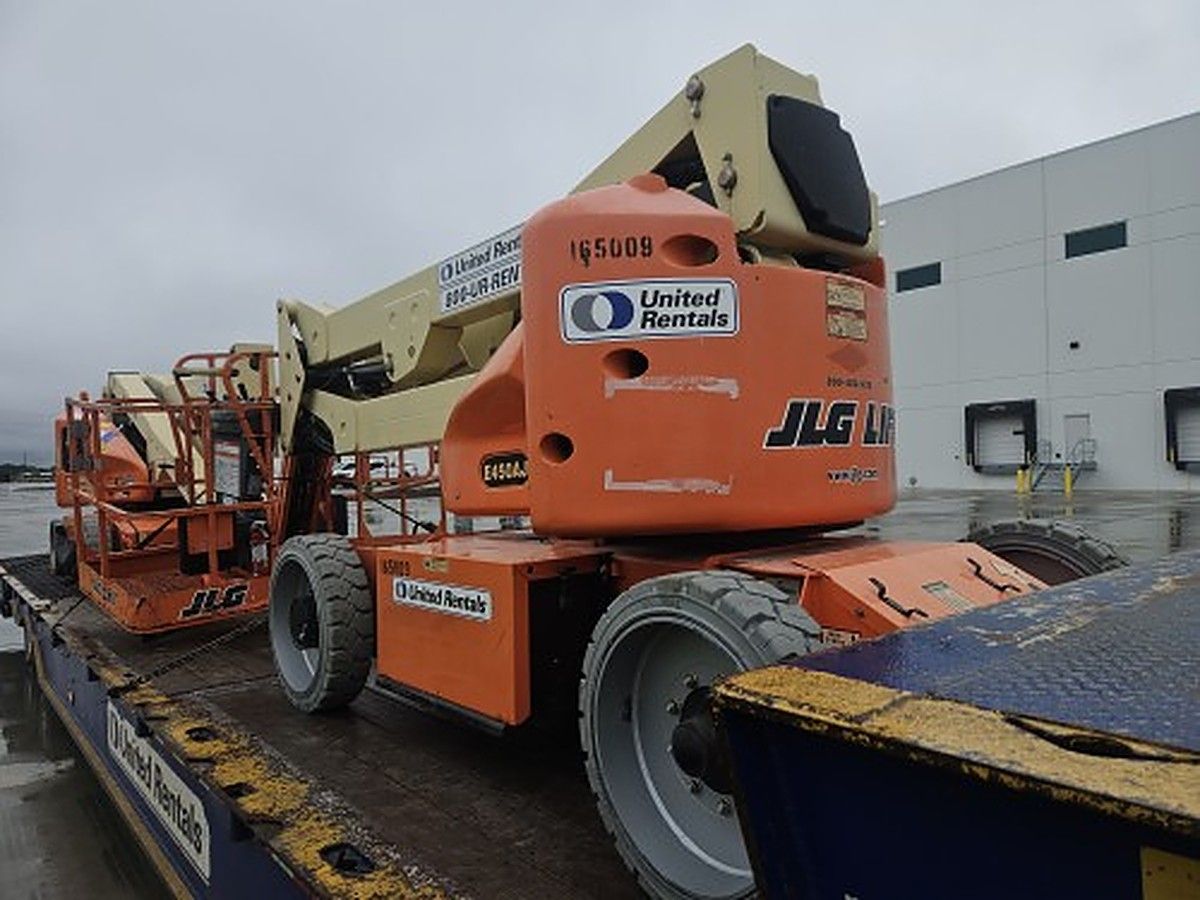 JLG E450AJ photo 5