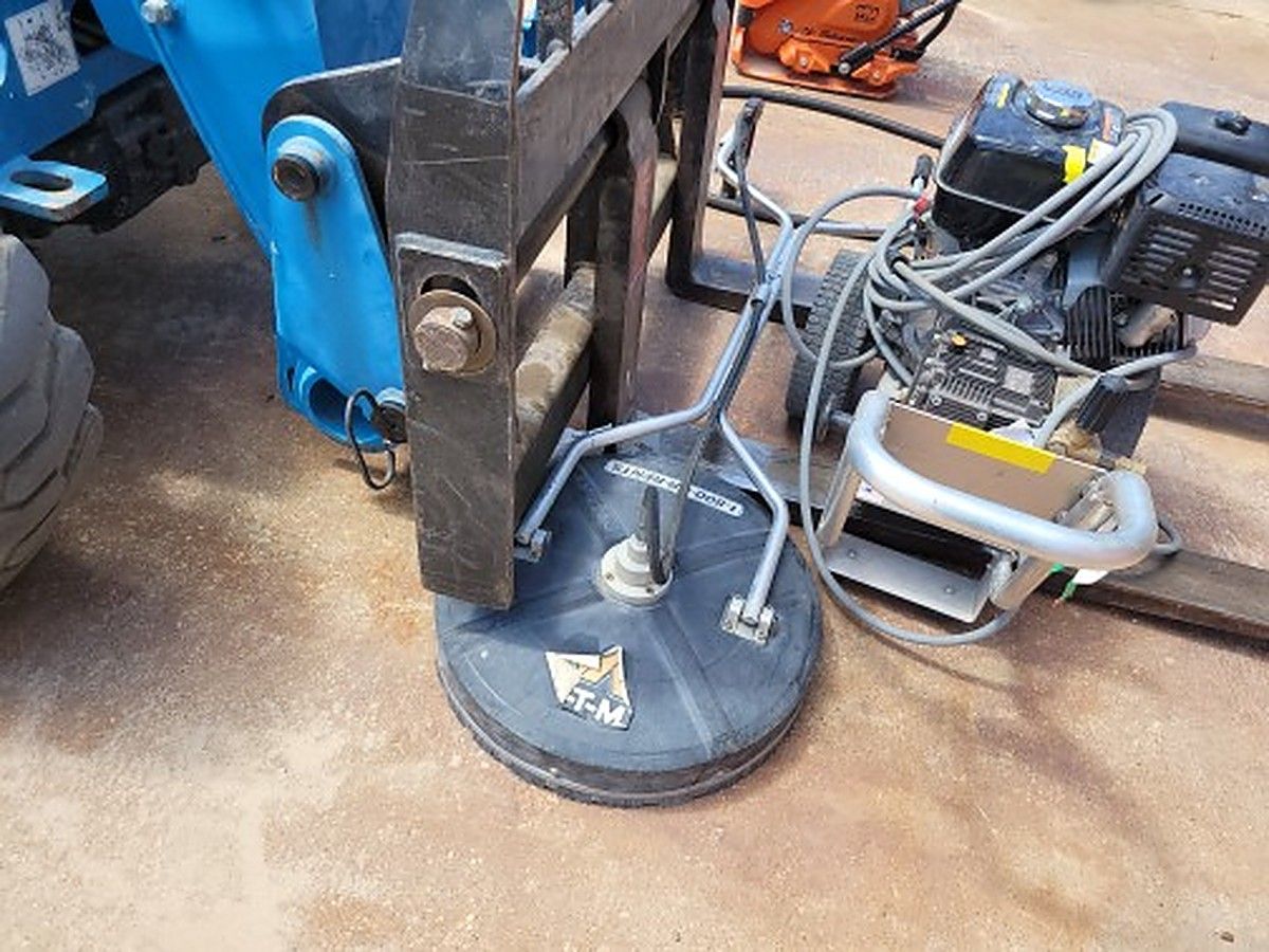 MI-T-M AW70208003 photo 2