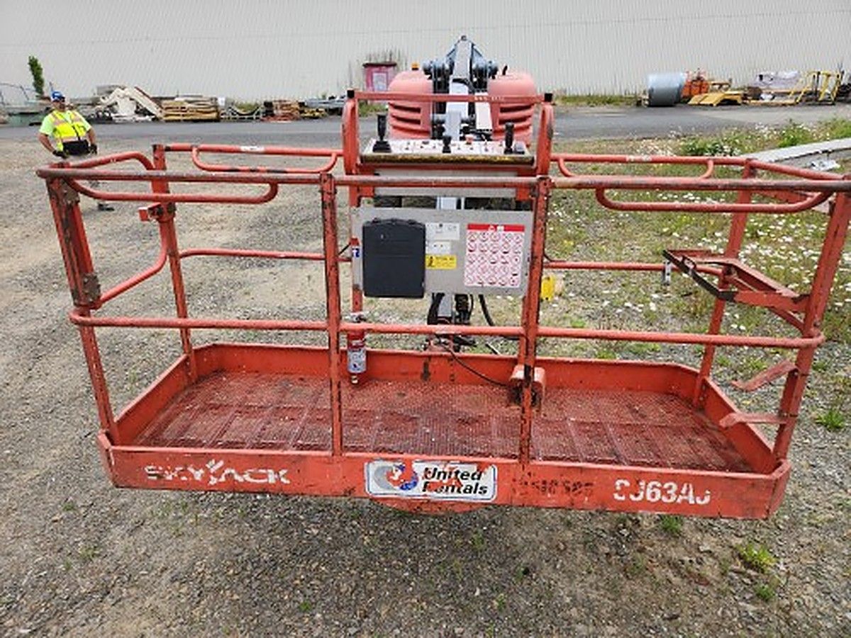 SKYJACK SJ63AJ photo 5