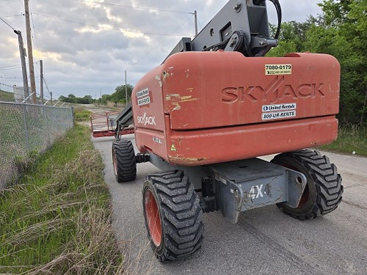 SKYJACK SJ86T photo 7