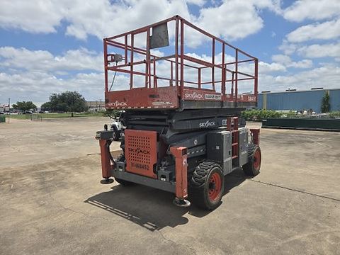 2016 SKYJACK SJ8841RT Scissor Lift 36-49' Ic 4Wd