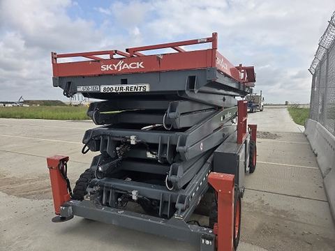 2016 SKYJACK SJ9250RT Scissor Lift 50-59' Ic 4Wd