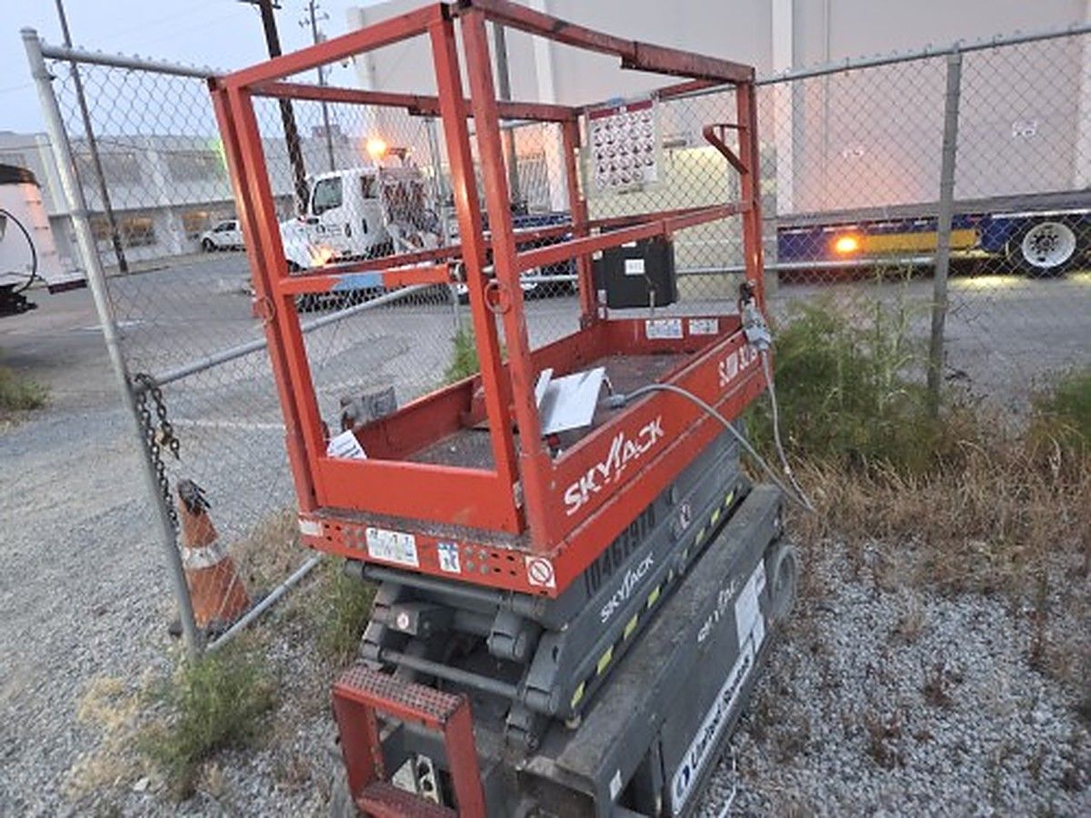 SKYJACK SJIII3219 photo 3