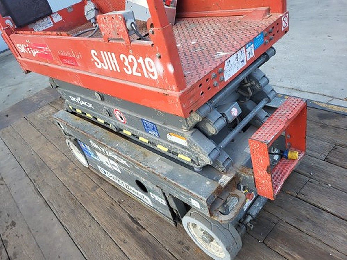 SKYJACK SJIII3219 photo 4